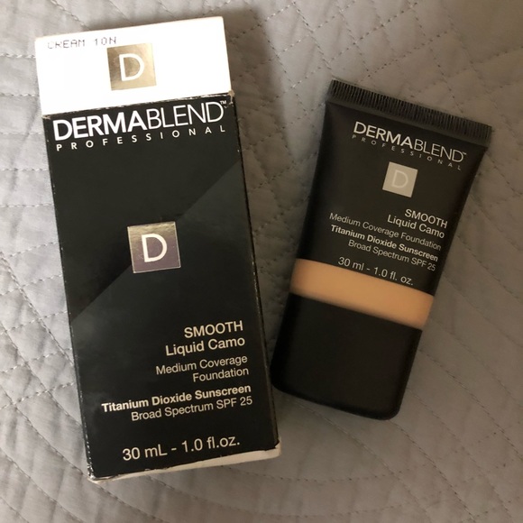 dermablend smooth liquid camo